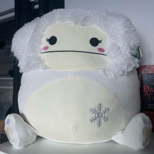 16” Ever squishmallow NWT
